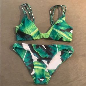Leaf print bikini set